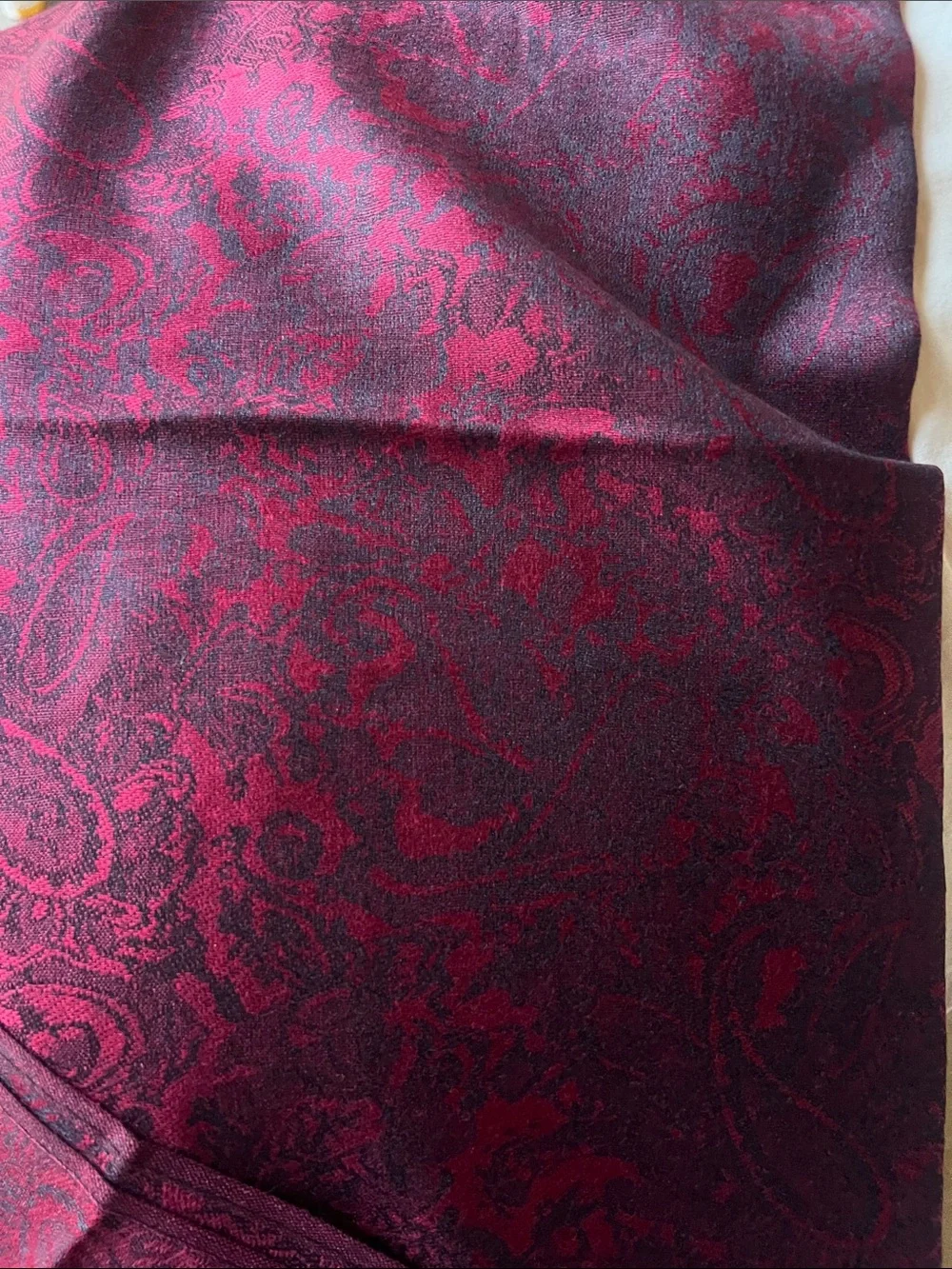 New pashmina Burgundy Paisley Fringe Shawl Scarf